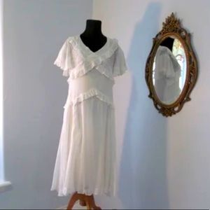 1920s Gatsby Era White Garden Dress Lightweight Cotton Wedding Flutter Sleeves